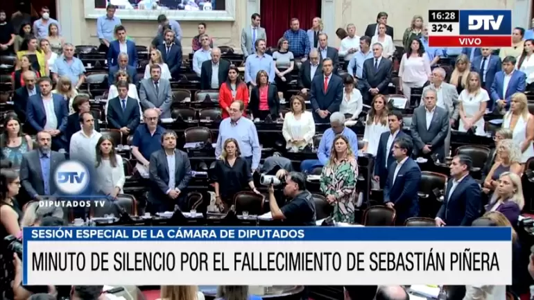 Murió Sebastián Piñera: así fue el homenaje en Diputados durante el debate de la Ley Ómnibus